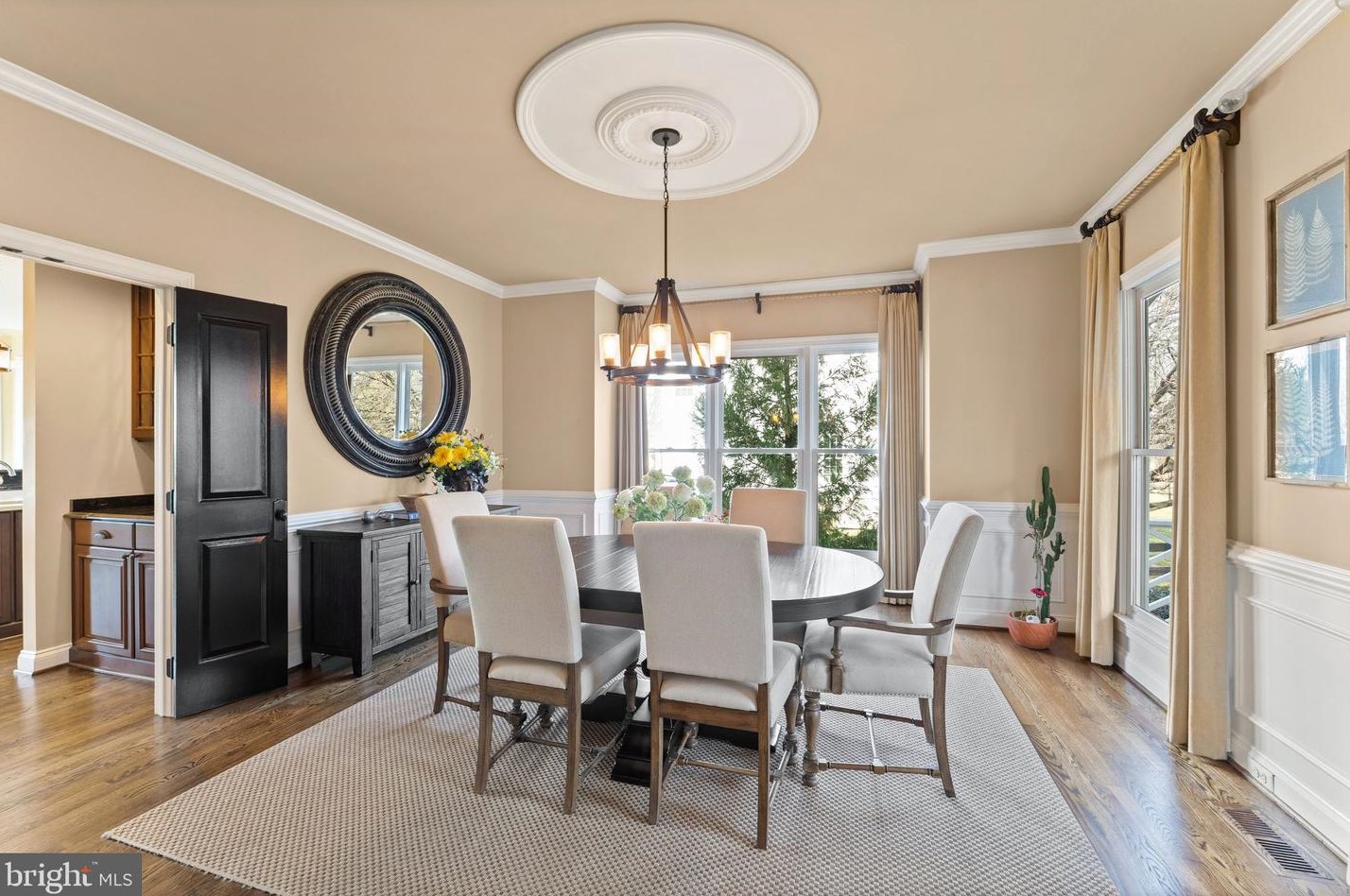 19085 Foxgreen Cir, Leesburg VA  20175-9149 exterior