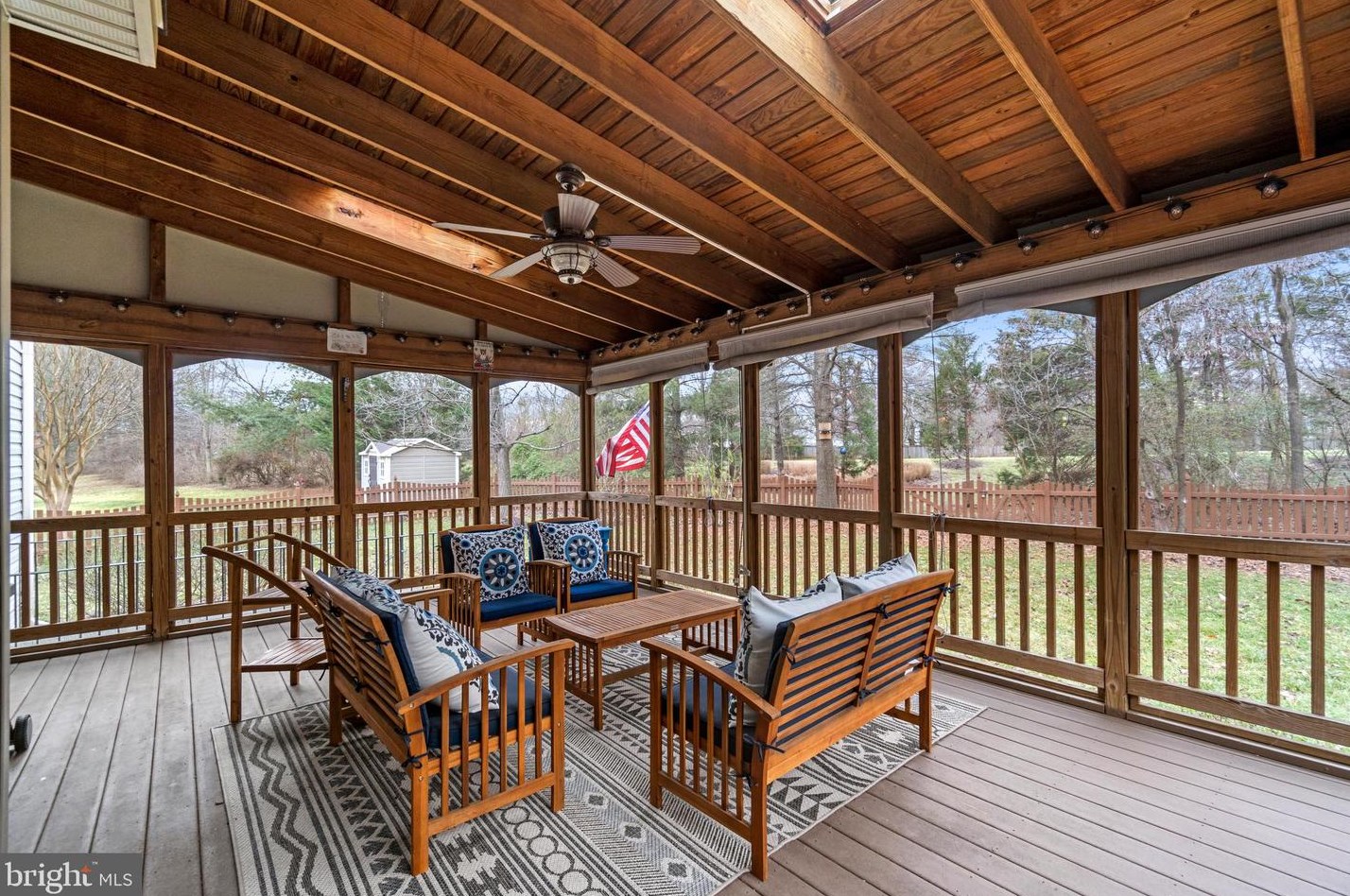 43126 Arundell Ct, Ashburn VA  20148-5021 exterior