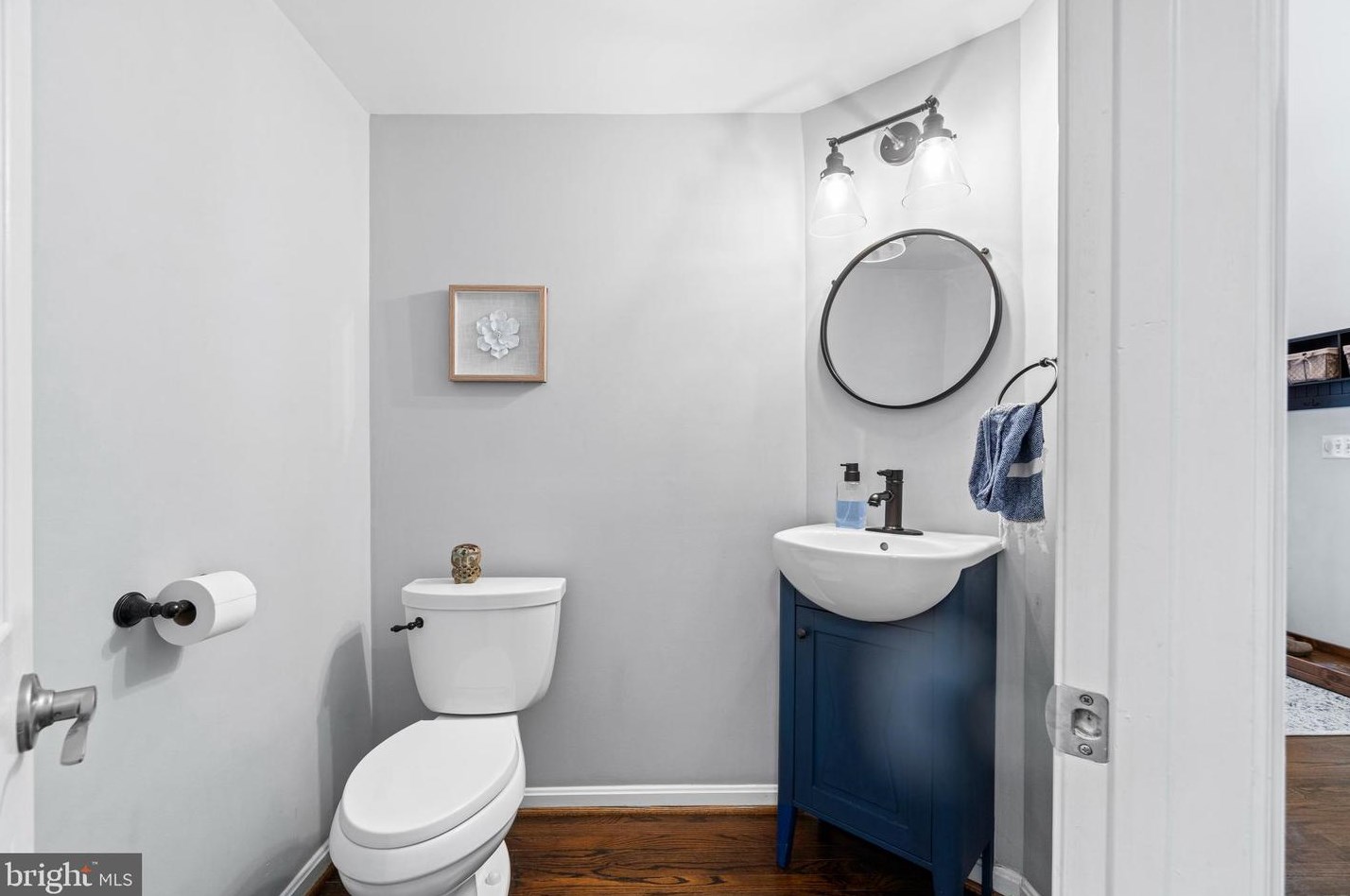 43126 Arundell Ct, Ashburn VA  20148-5021 exterior