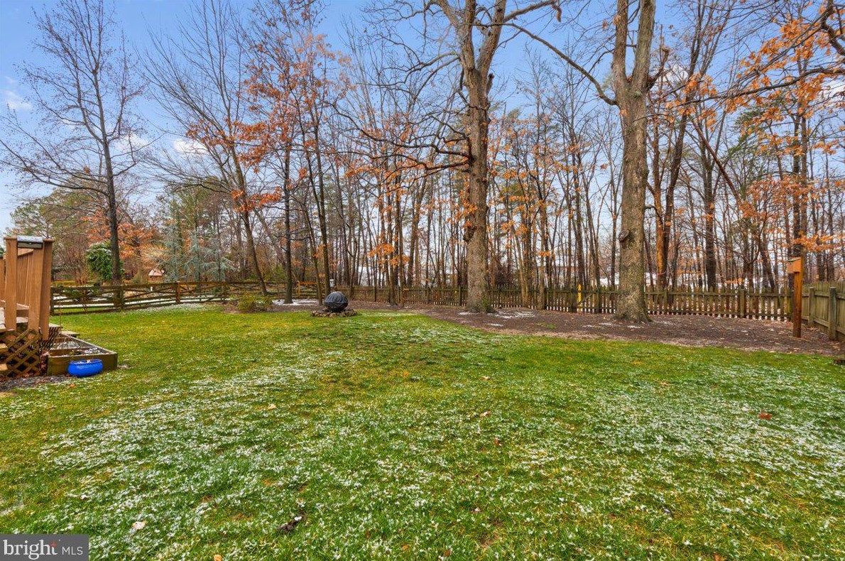 111 Tamarack Ct, Dulles, VA 20164-2844