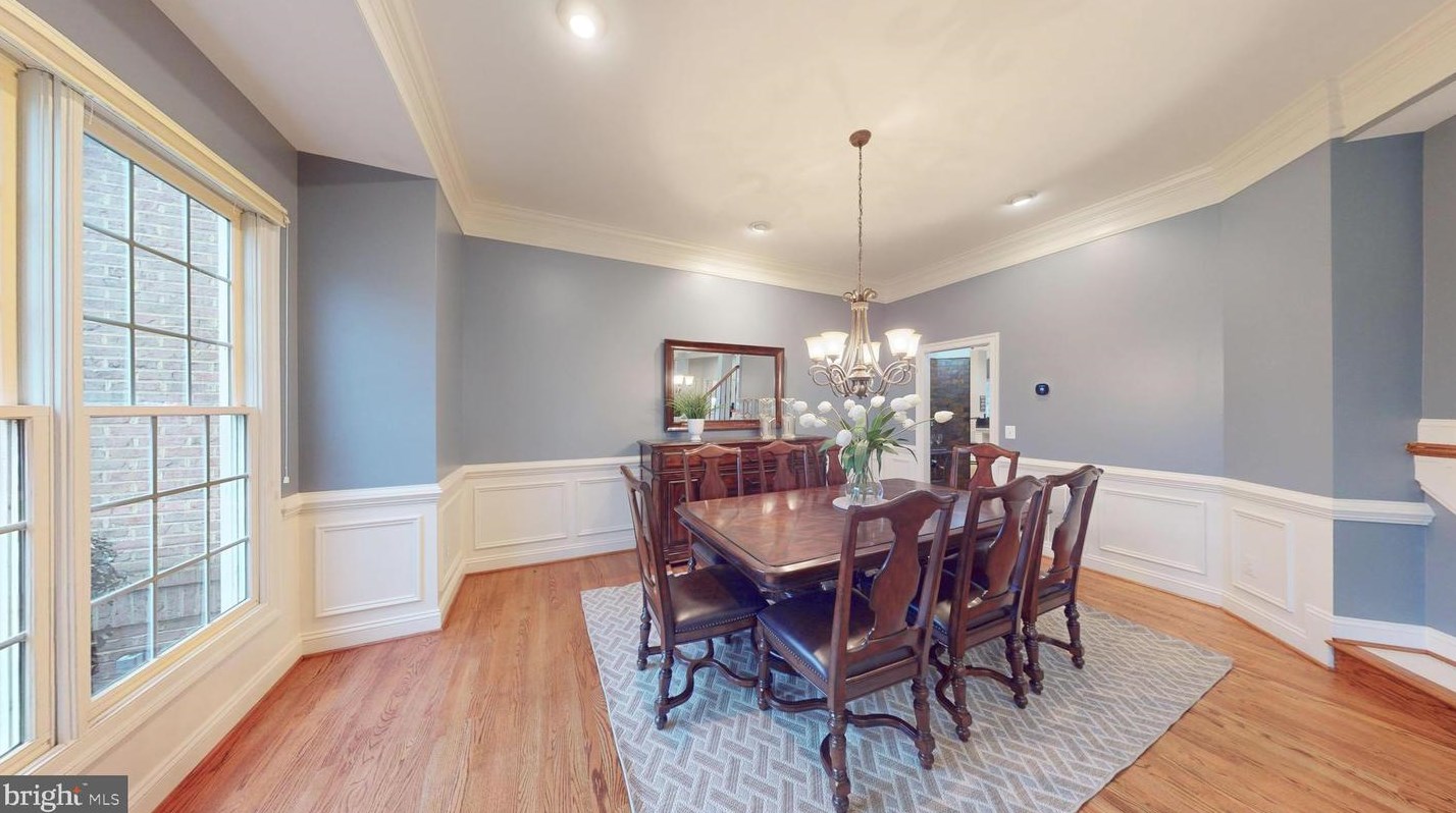 47305 Middle Bluff Pl, Dulles VA  20165-3131 exterior