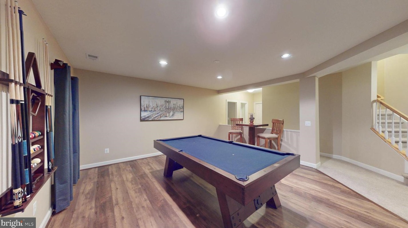 47305 Middle Bluff Pl, Dulles VA  20165-3131 exterior