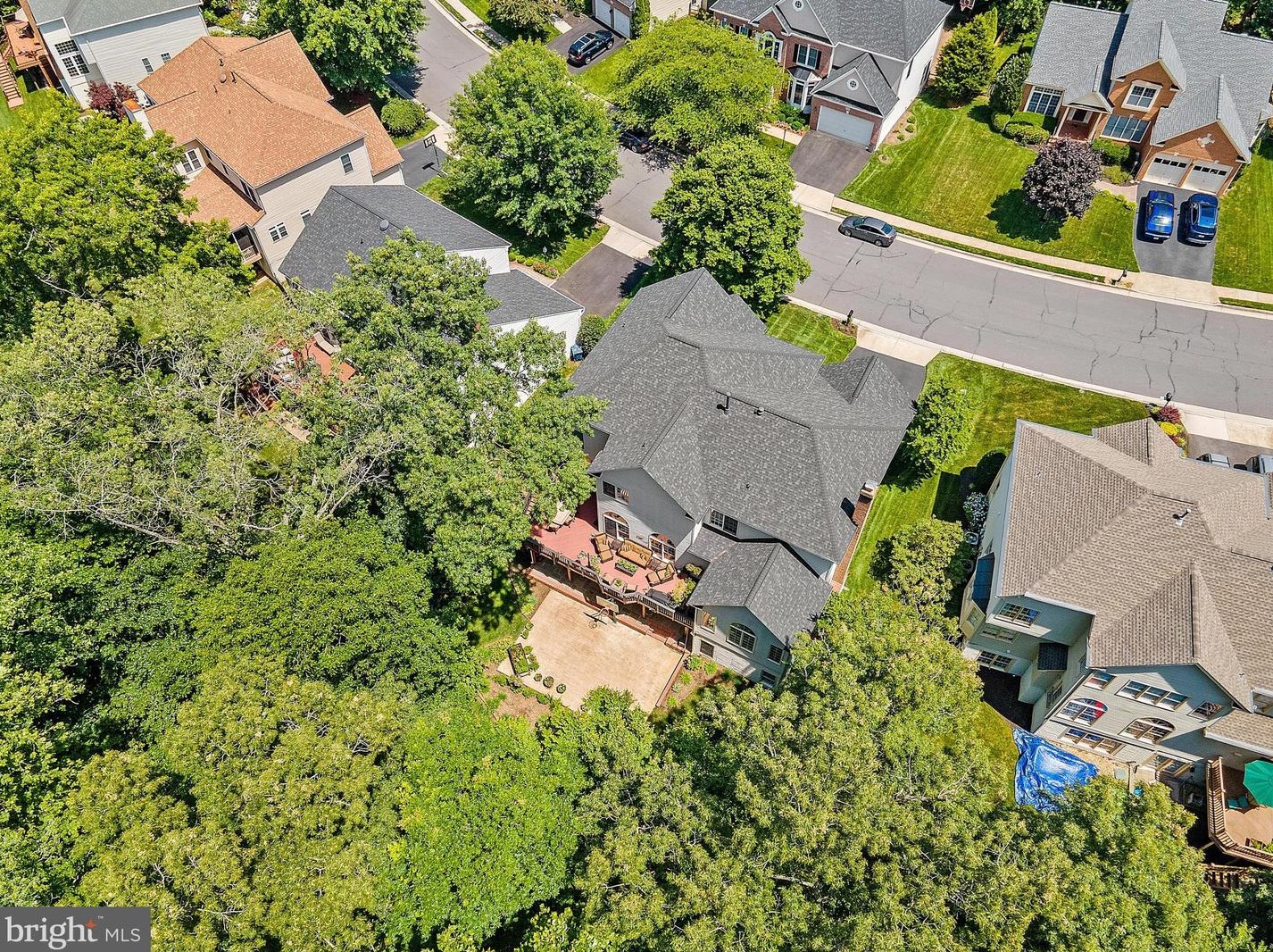 47305 Middle Bluff Pl, Dulles VA  20165-3131 exterior