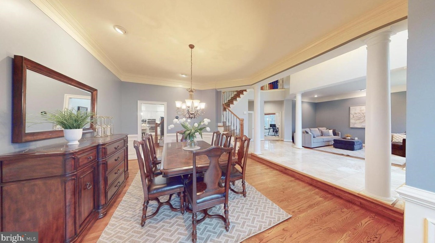 47305 Middle Bluff Pl, Dulles VA  20165-3131 exterior