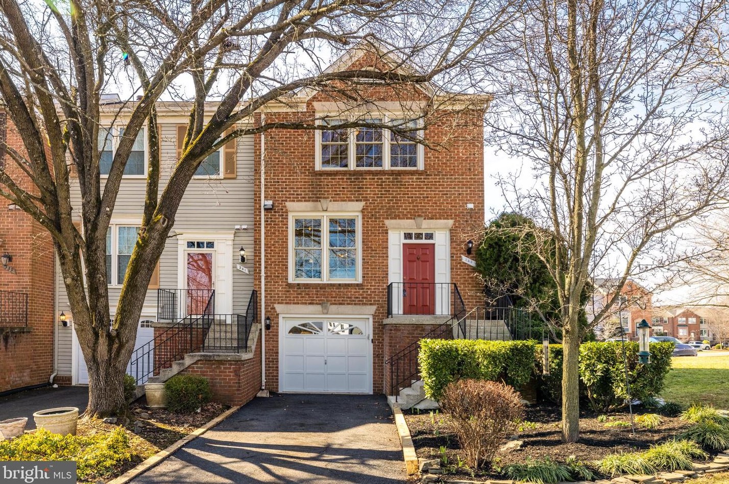 343 Davis Ave Sw, Leesburg, VA 20175