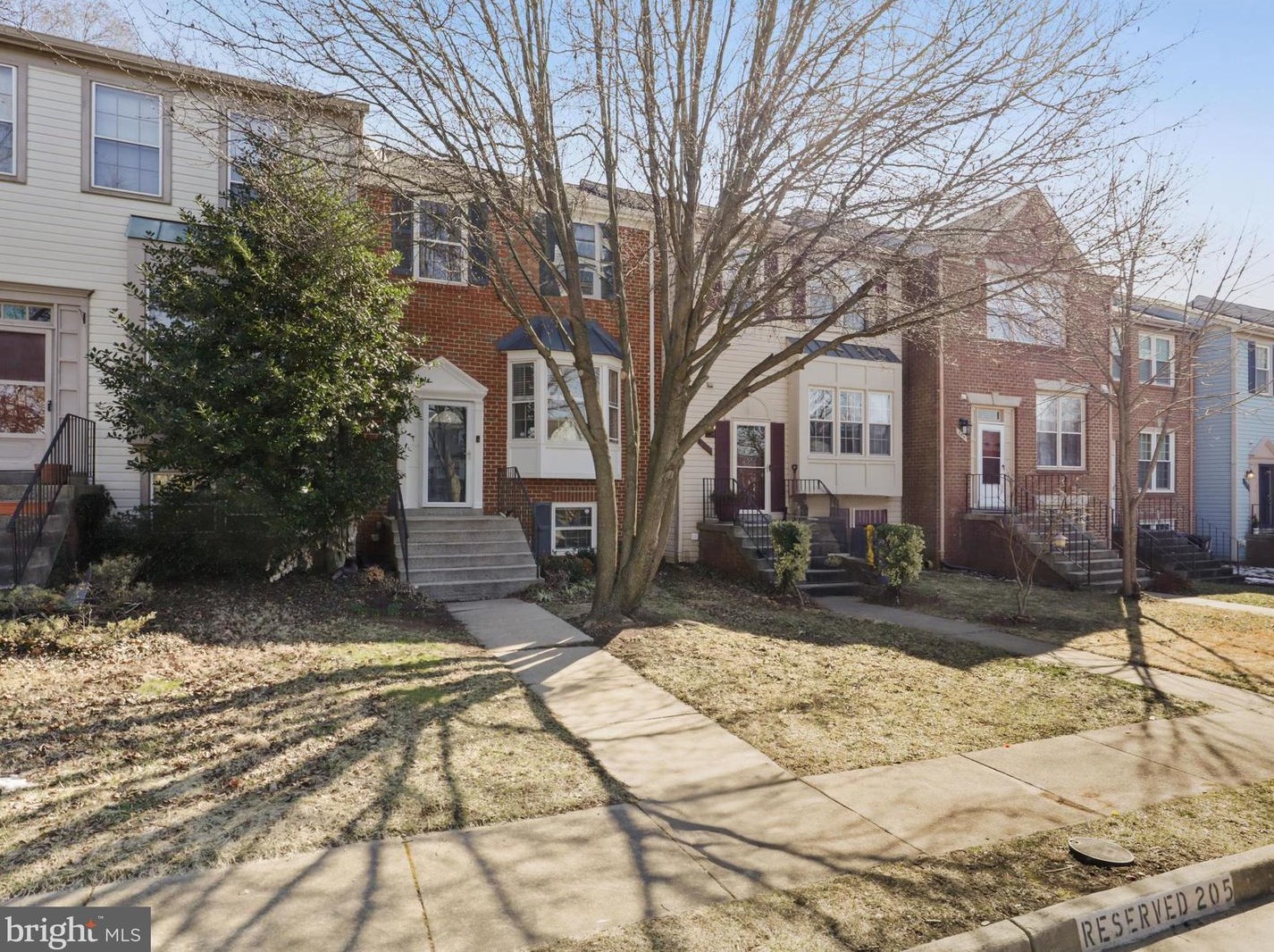 205 Davis Ave Sw, Leesburg, VA 20175