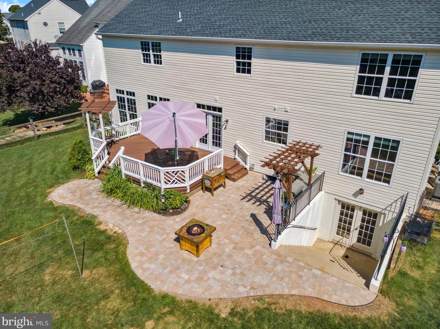 20543 Chapin Ct, Dulles VA  20165-3536 exterior