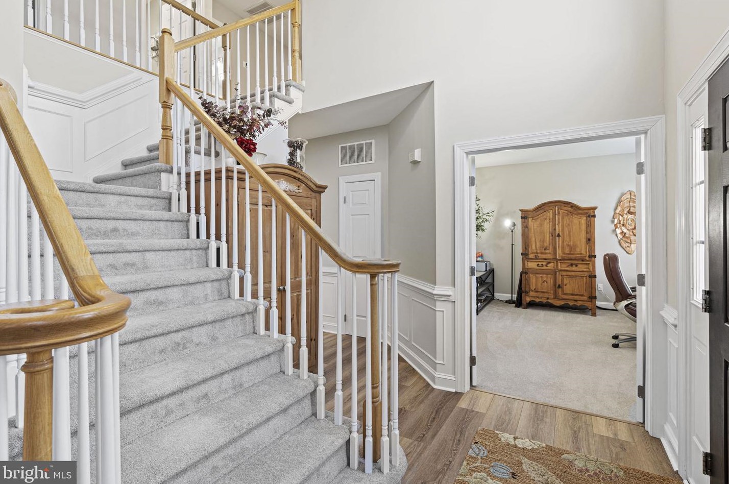 20543 Chapin Ct, Dulles VA  20165-3536 exterior