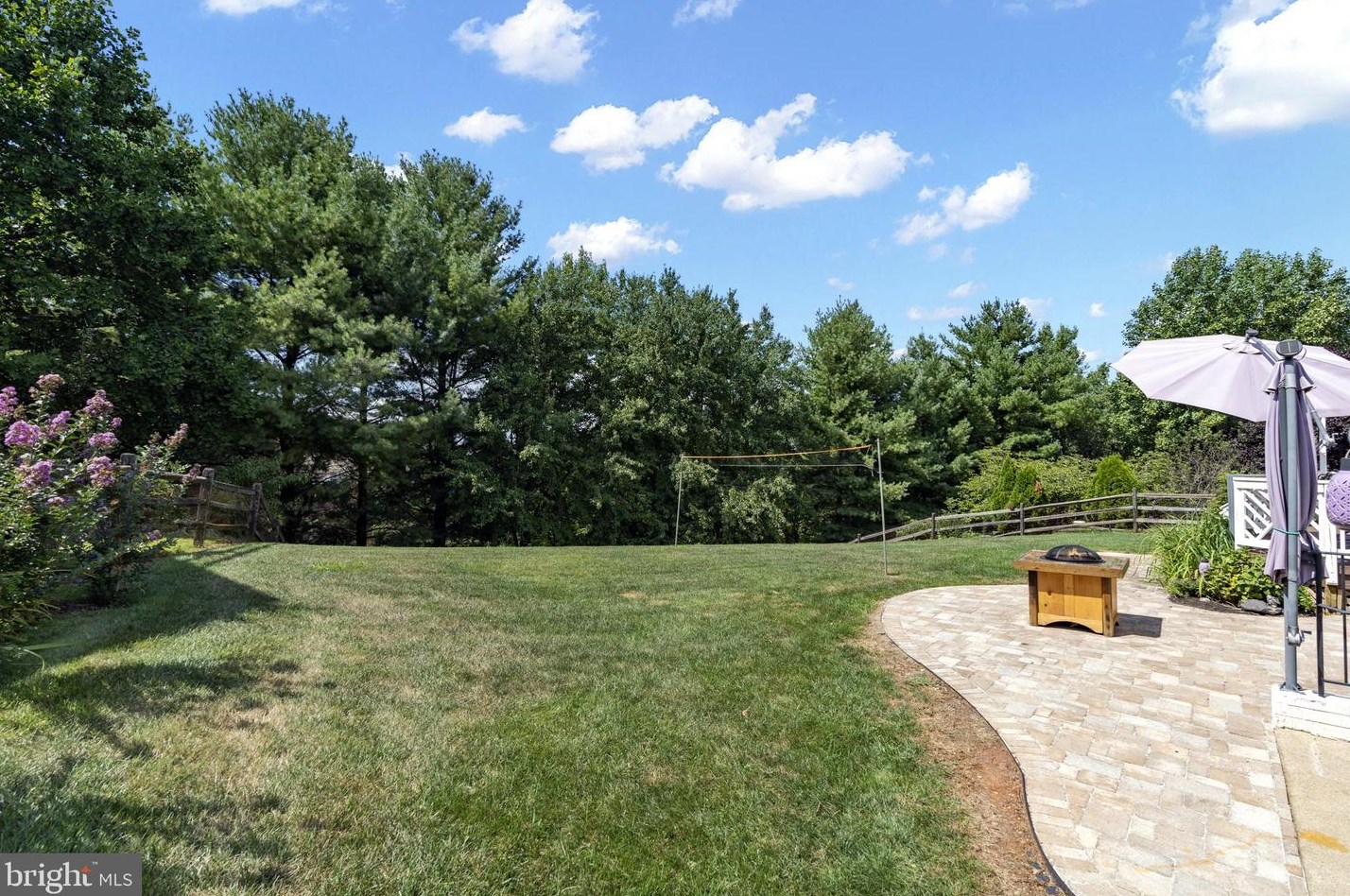 20543 Chapin Ct, Dulles VA  20165-3536 exterior