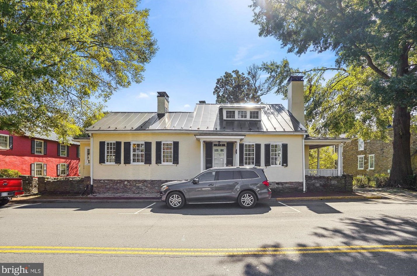 107 E Washington St, Middleburg, VA 20117