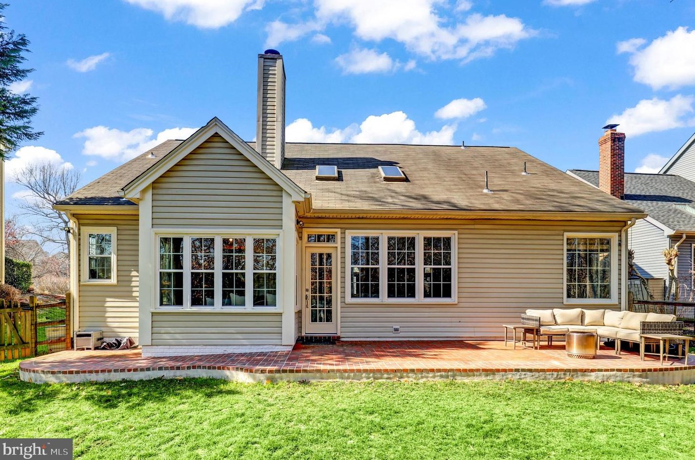 20632 Parkside Cir, Dulles VA  20165-7510 exterior
