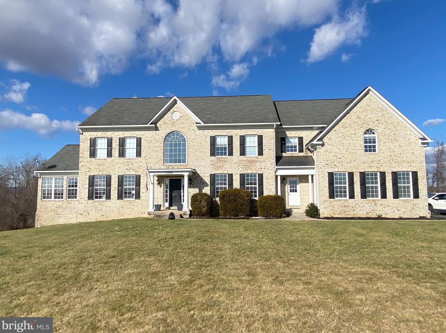 11595 Mica Pl, Lovettsville, VA 20180