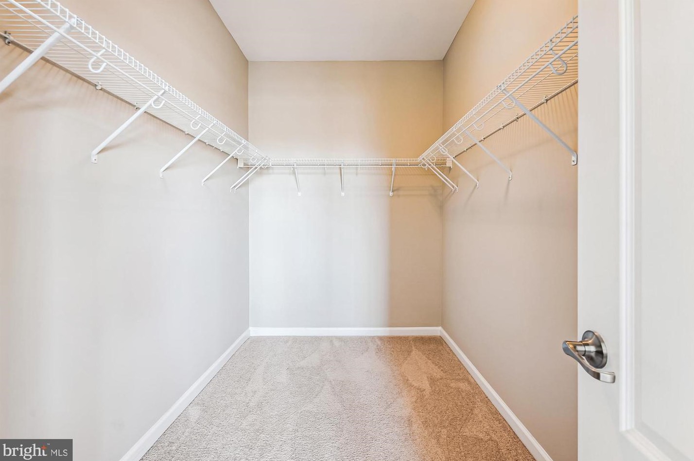 21176 Belmont View Ter, Ashburn VA  20148-4470 exterior