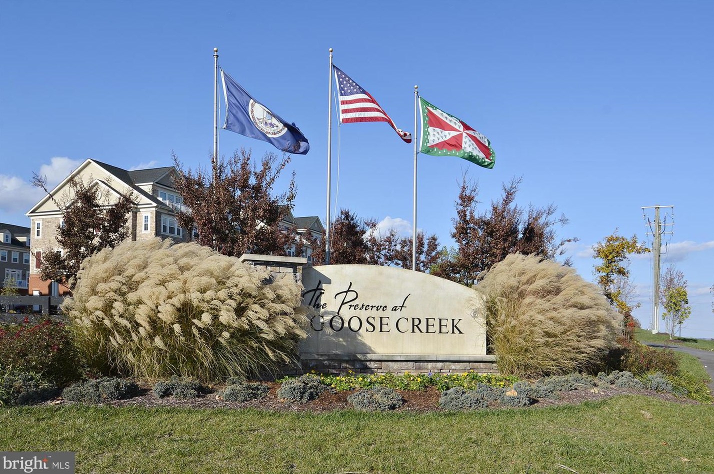 21176 Belmont View Ter, Ashburn VA  20148-4470 exterior