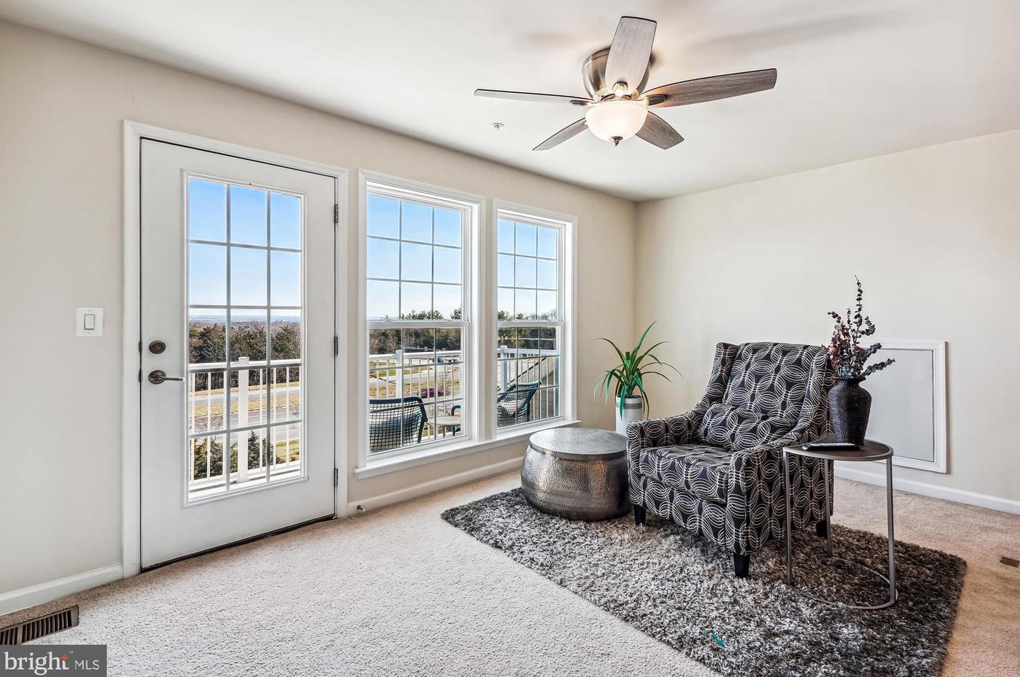 21176 Belmont View Ter, Ashburn VA  20148-4470 exterior