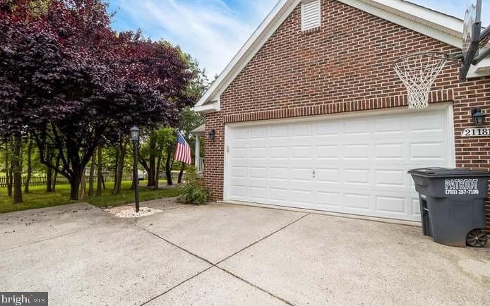 21181 Sundial Ct, Ashburn, VA 20148