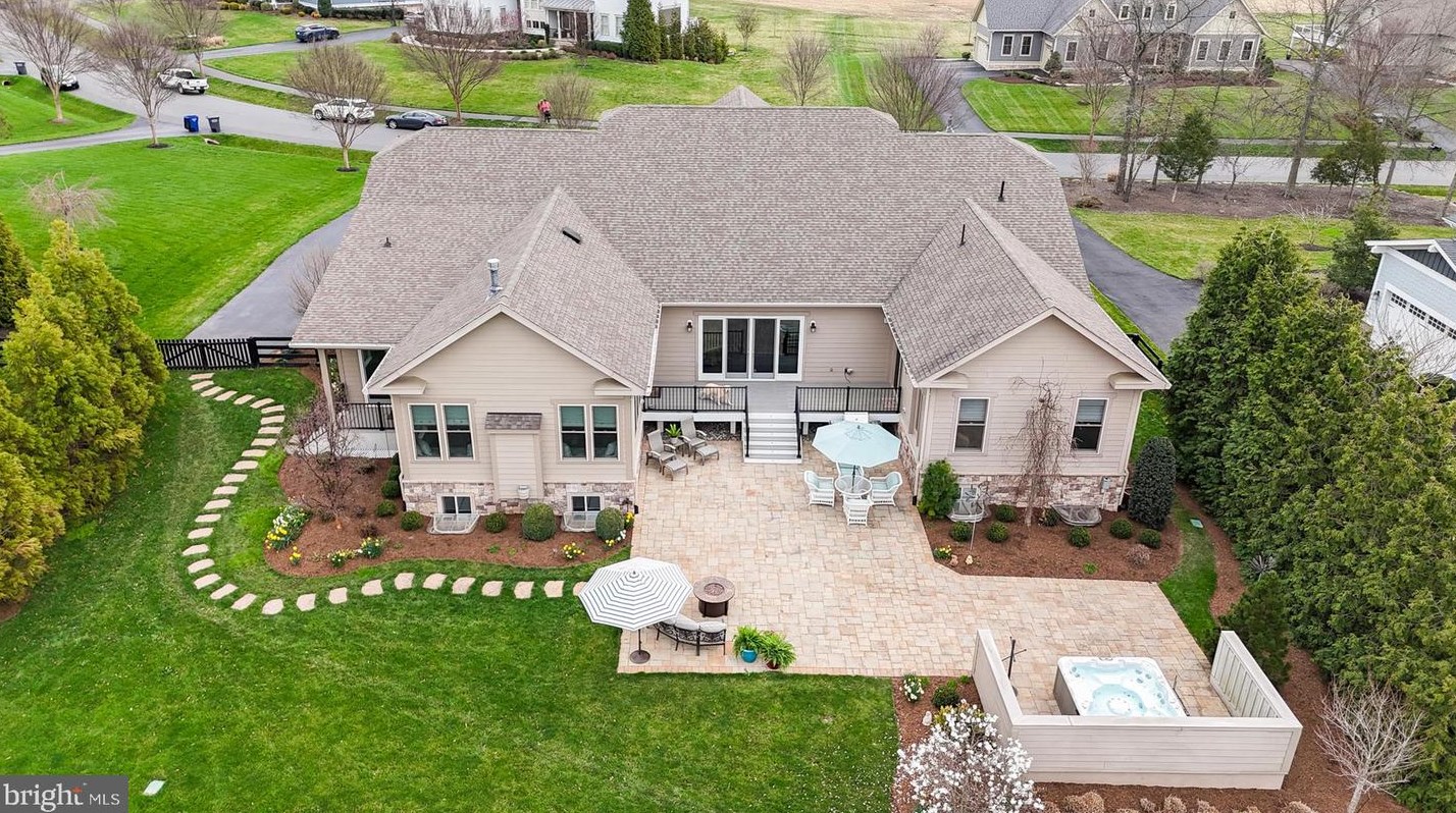 23067 Welbourne Walk Ct, Ashburn, VA 20148