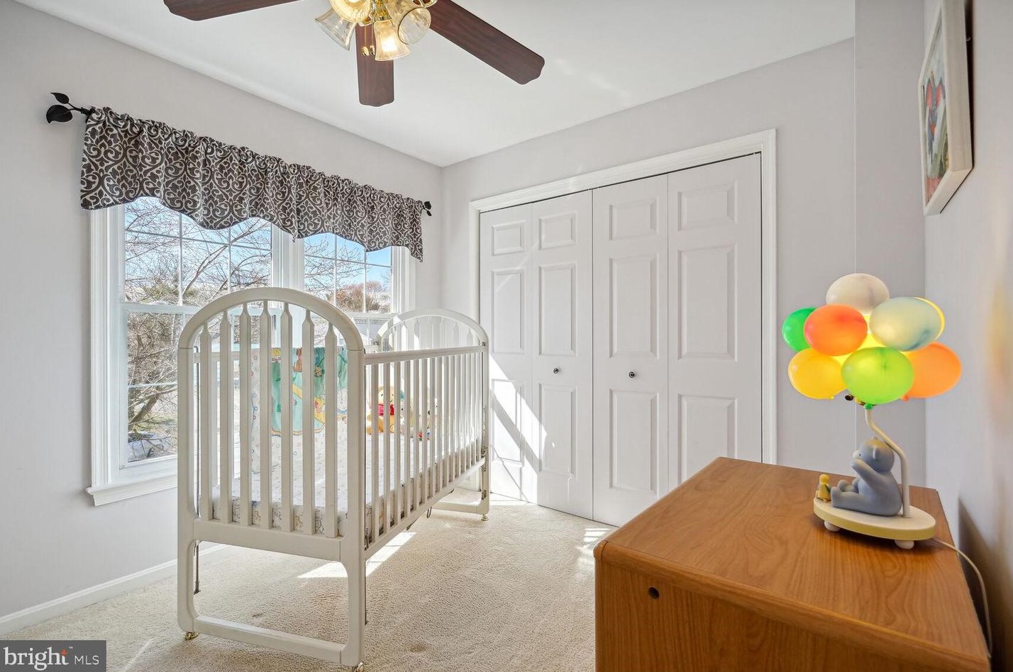 12 Lowery Ct, Dulles VA  20165-6204 exterior