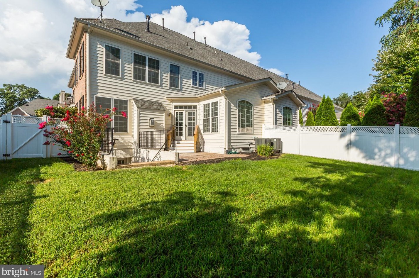 43599 Merchant Mill Ter, Leesburg, VA 20176