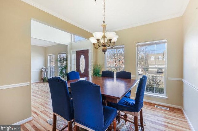 117 Alpine Dr, Leesburg VA  20175-6126 exterior