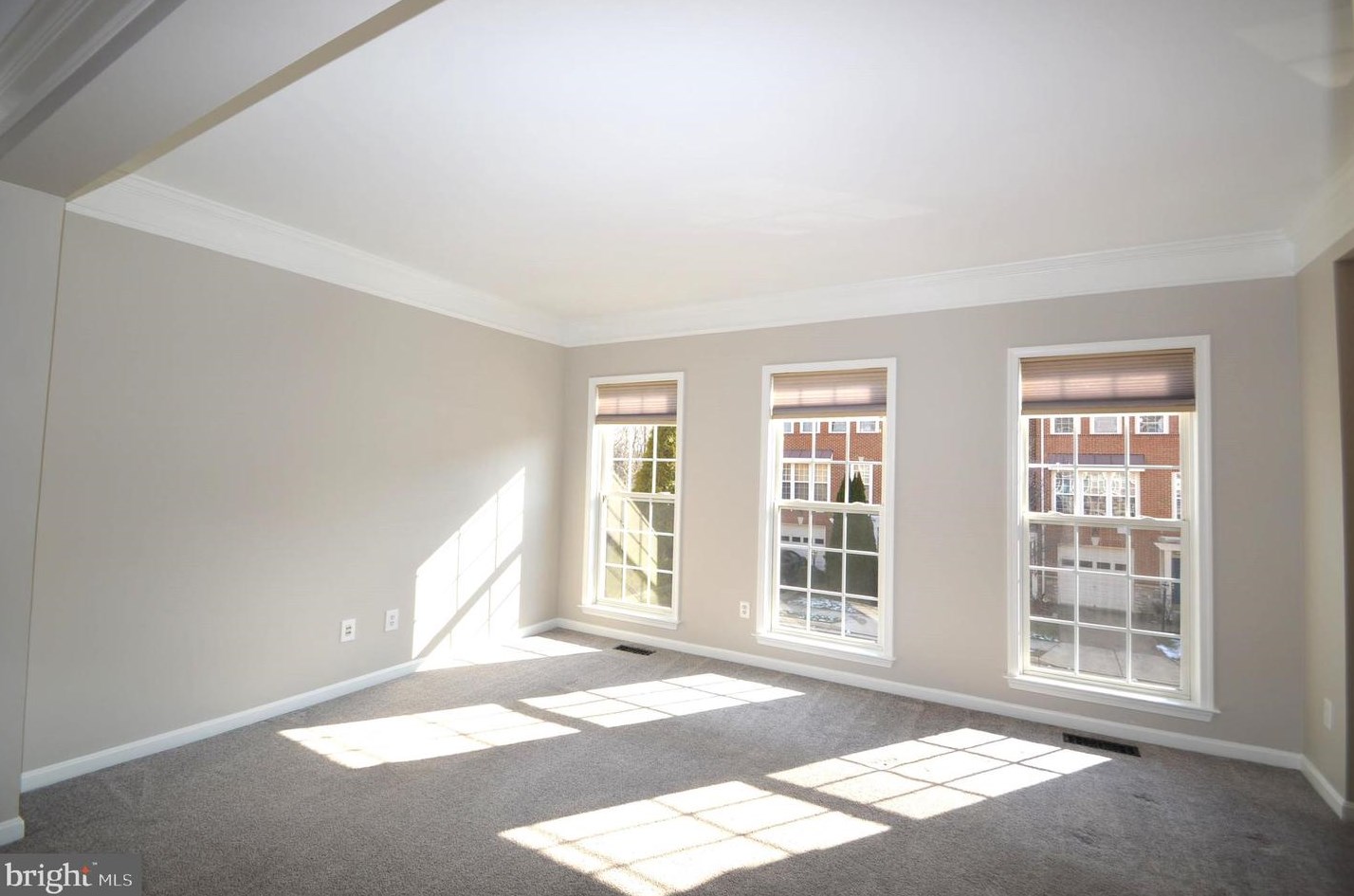 43148 Crosswind Ter, Ashburn VA  20148-5318 exterior
