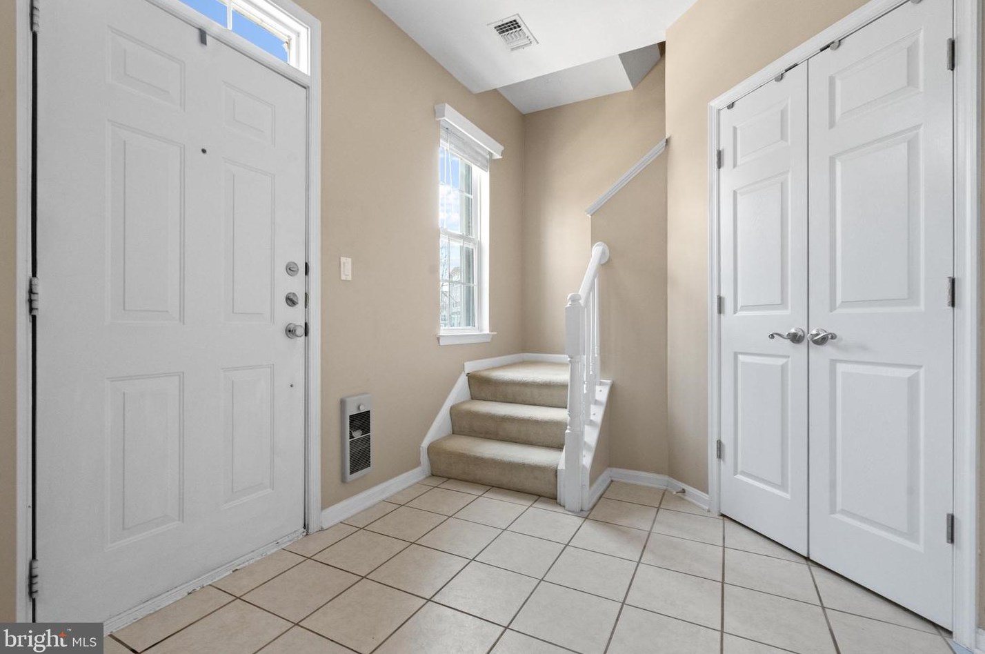 21794 Findon Ct, Ashburn VA  20147-6708 exterior