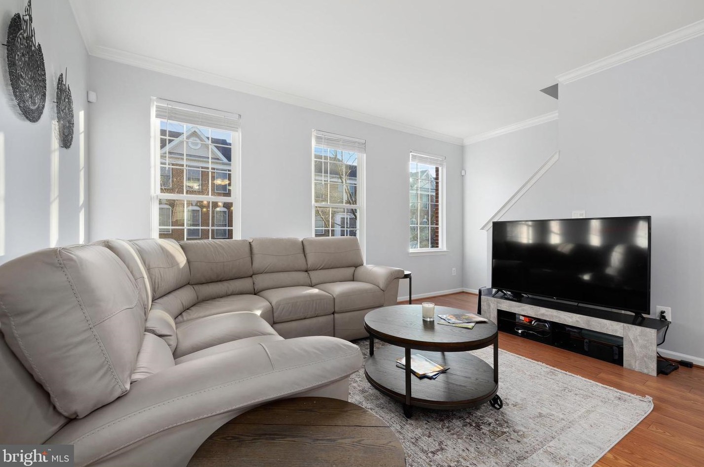 42800 Flannigan Ter, Fairfax, VA 20152-6603