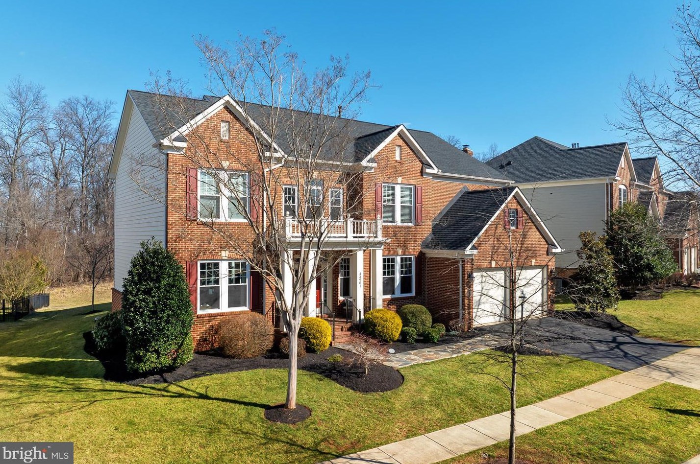 43901 Riverpoint Dr, Leesburg, VA 20176-8202