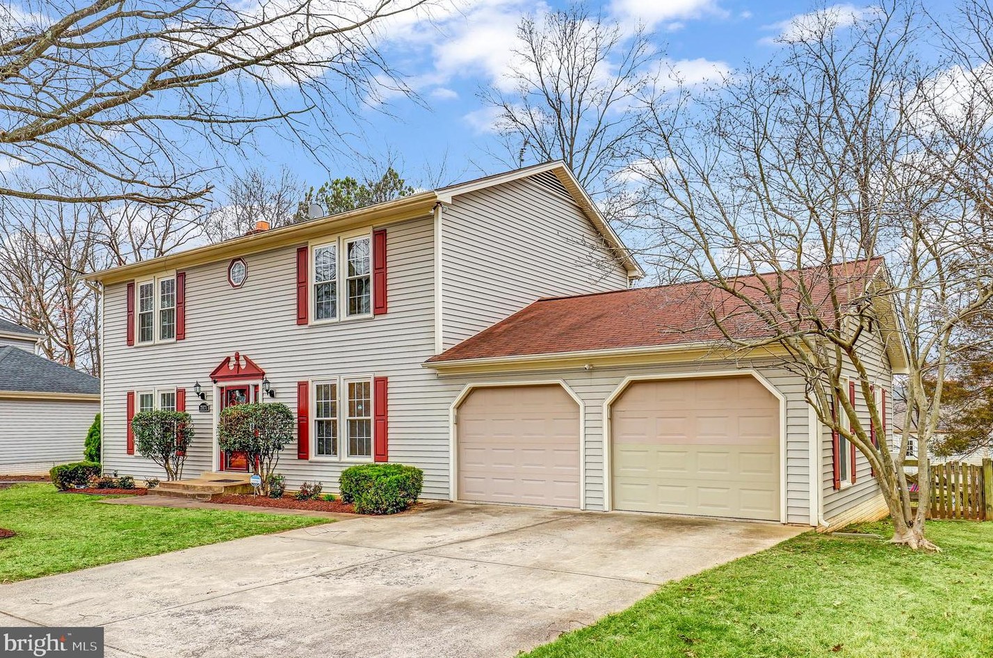 21121 Midday Ln, Dulles, VA 20164-4633