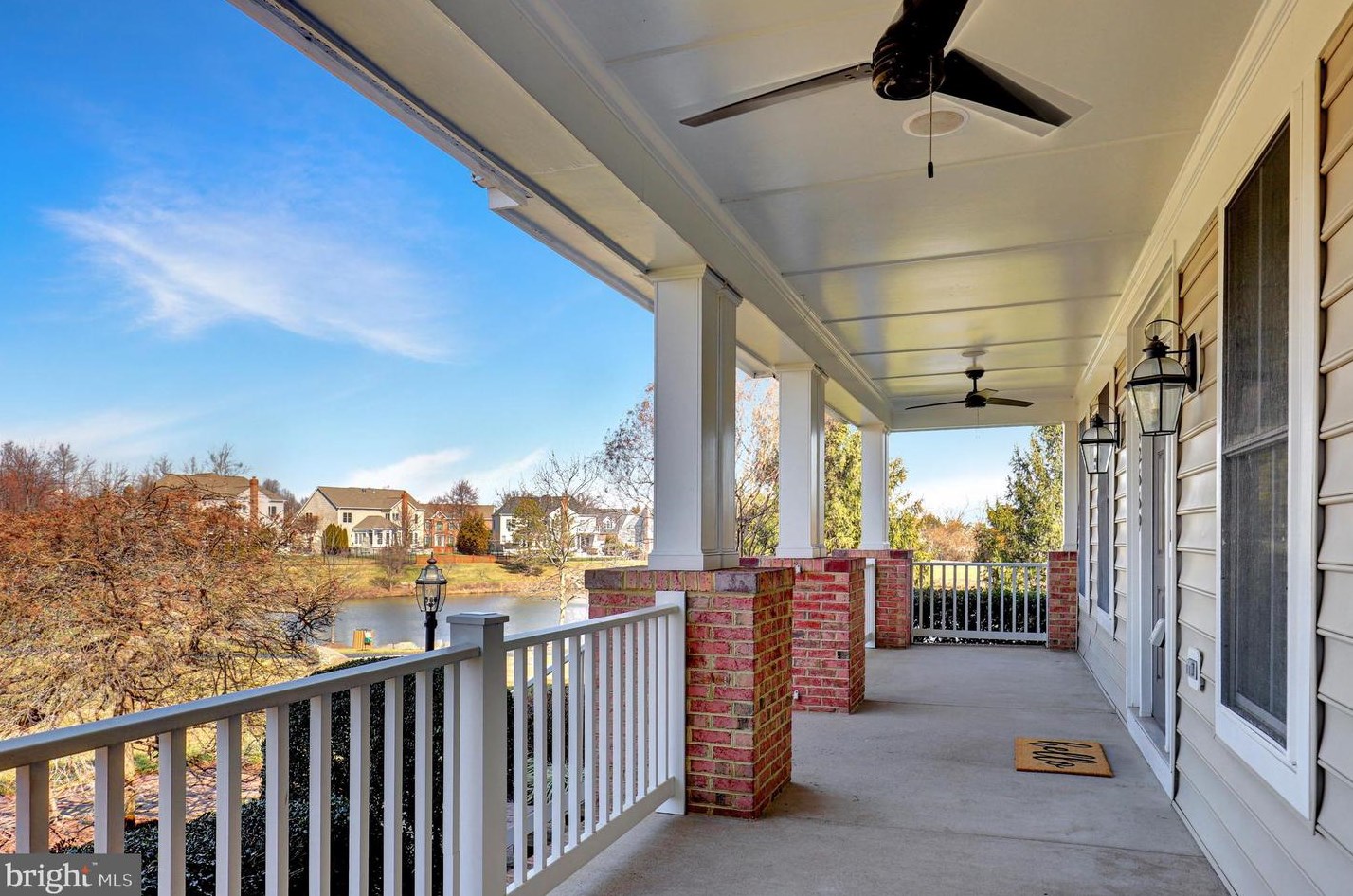 42669 Legacy Park Dr, Ashburn VA  20148-6959 exterior