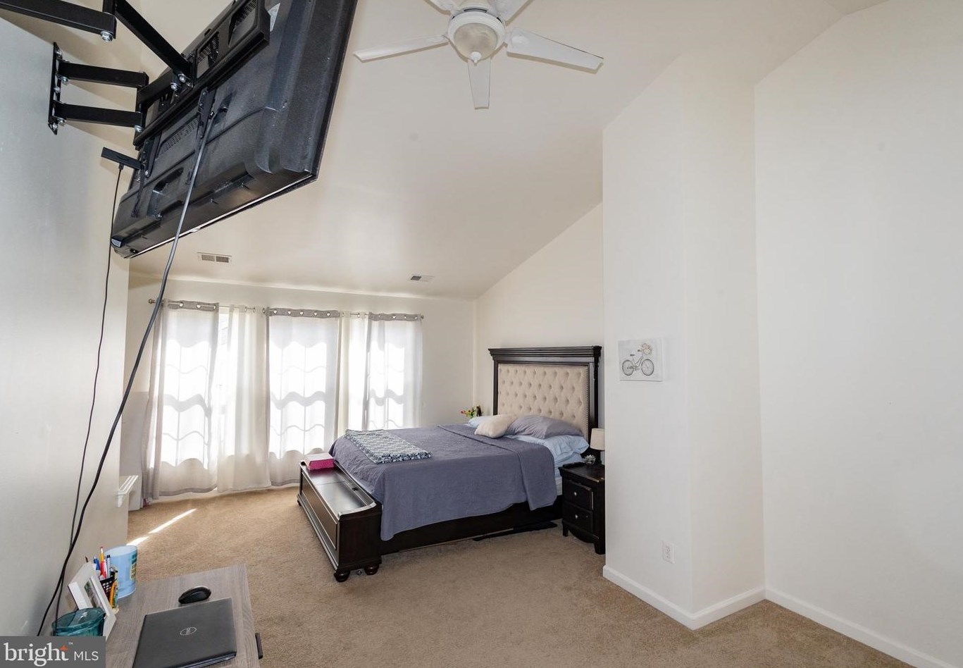 44469 Potter Ter, Ashburn VA  20147-7138 exterior