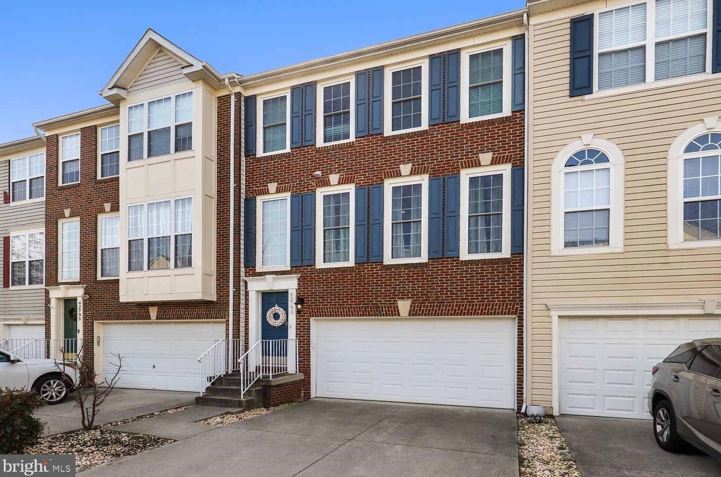 42793 Shaler St, Fairfax, VA 20152-3915