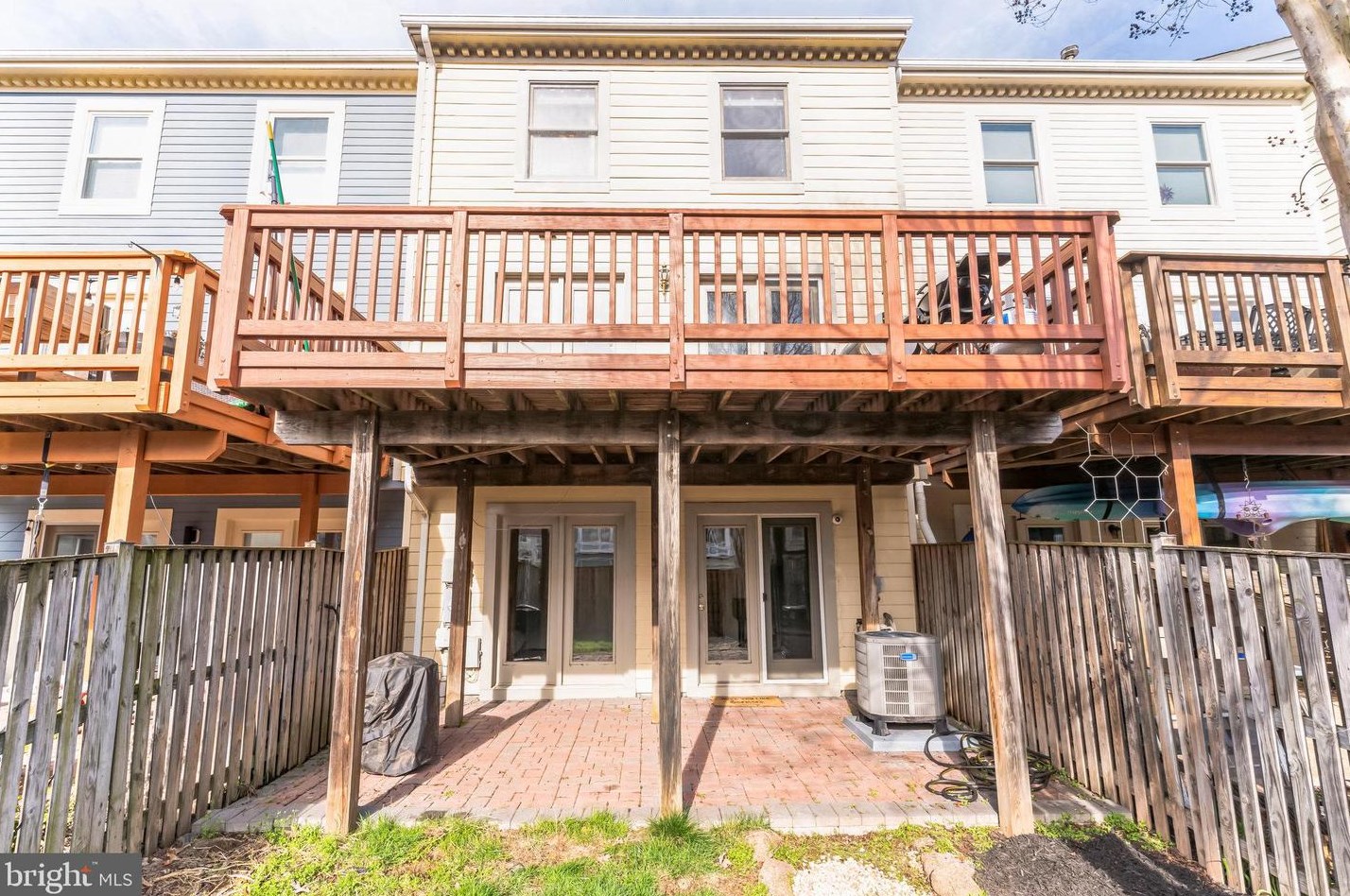 123 Meherrin Ter, Leesburg VA  20175-2797 exterior