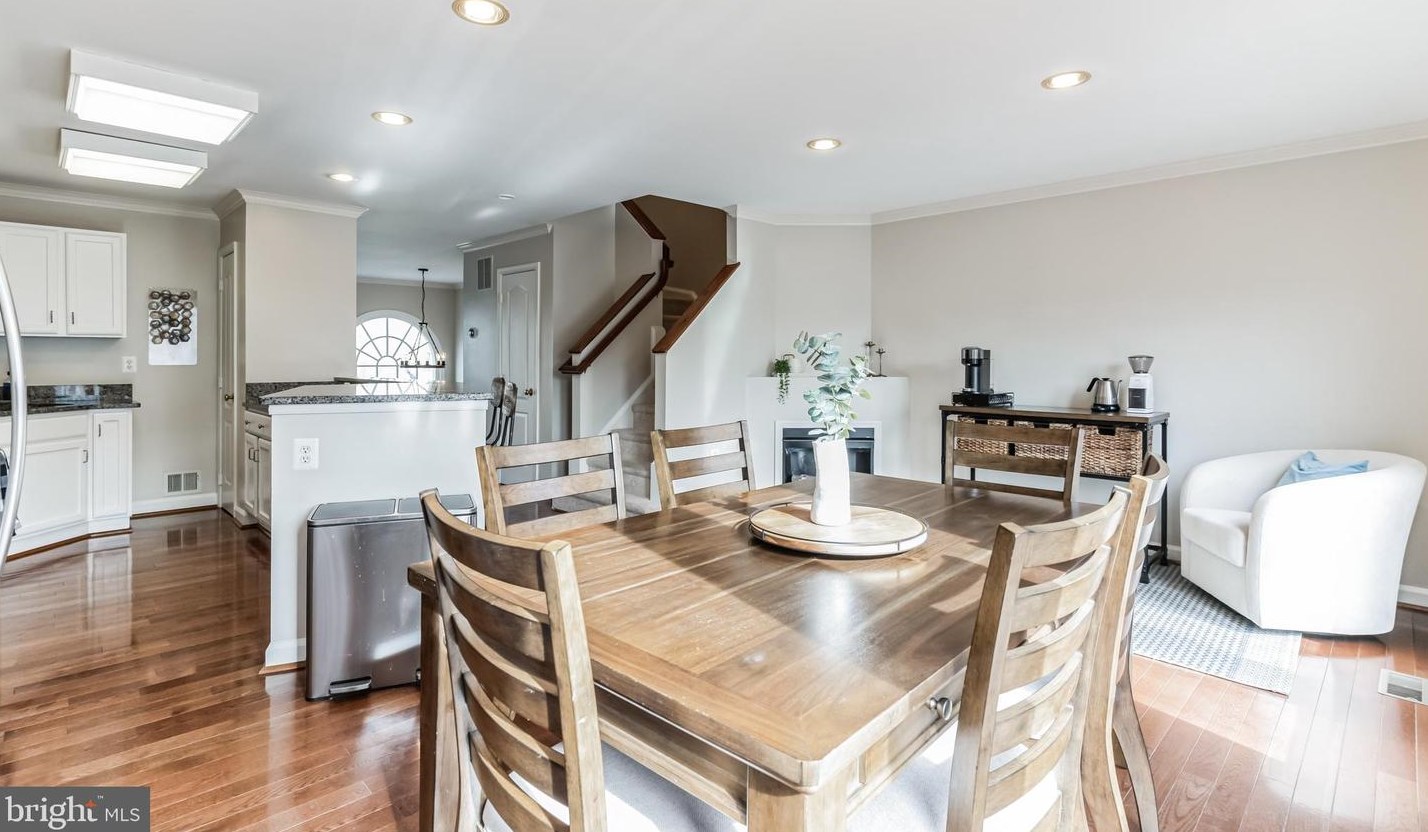 123 Meherrin Ter, Leesburg VA  20175-2797 exterior