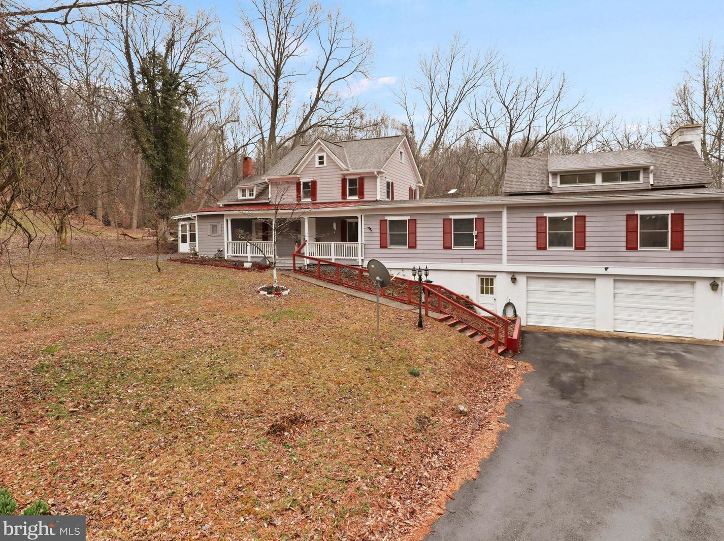 13188 Loyalty Rd, Leesburg VA  20176-6112 exterior