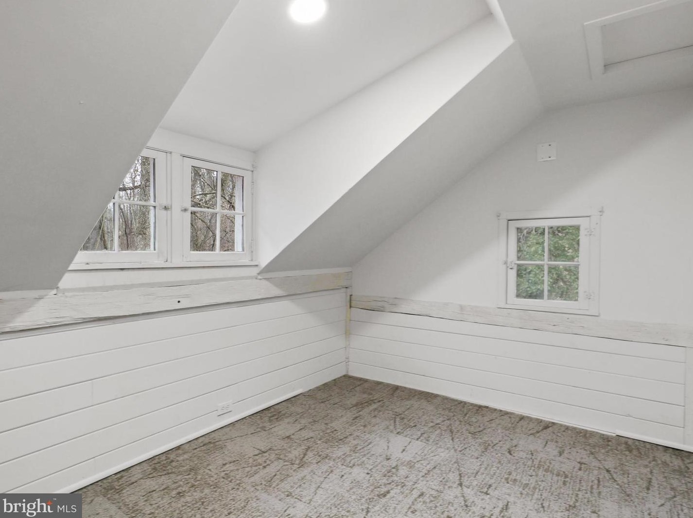 13188 Loyalty Rd, Leesburg VA  20176-6112 exterior