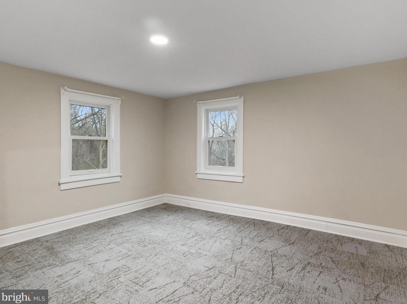 13188 Loyalty Rd, Leesburg VA  20176-6112 exterior