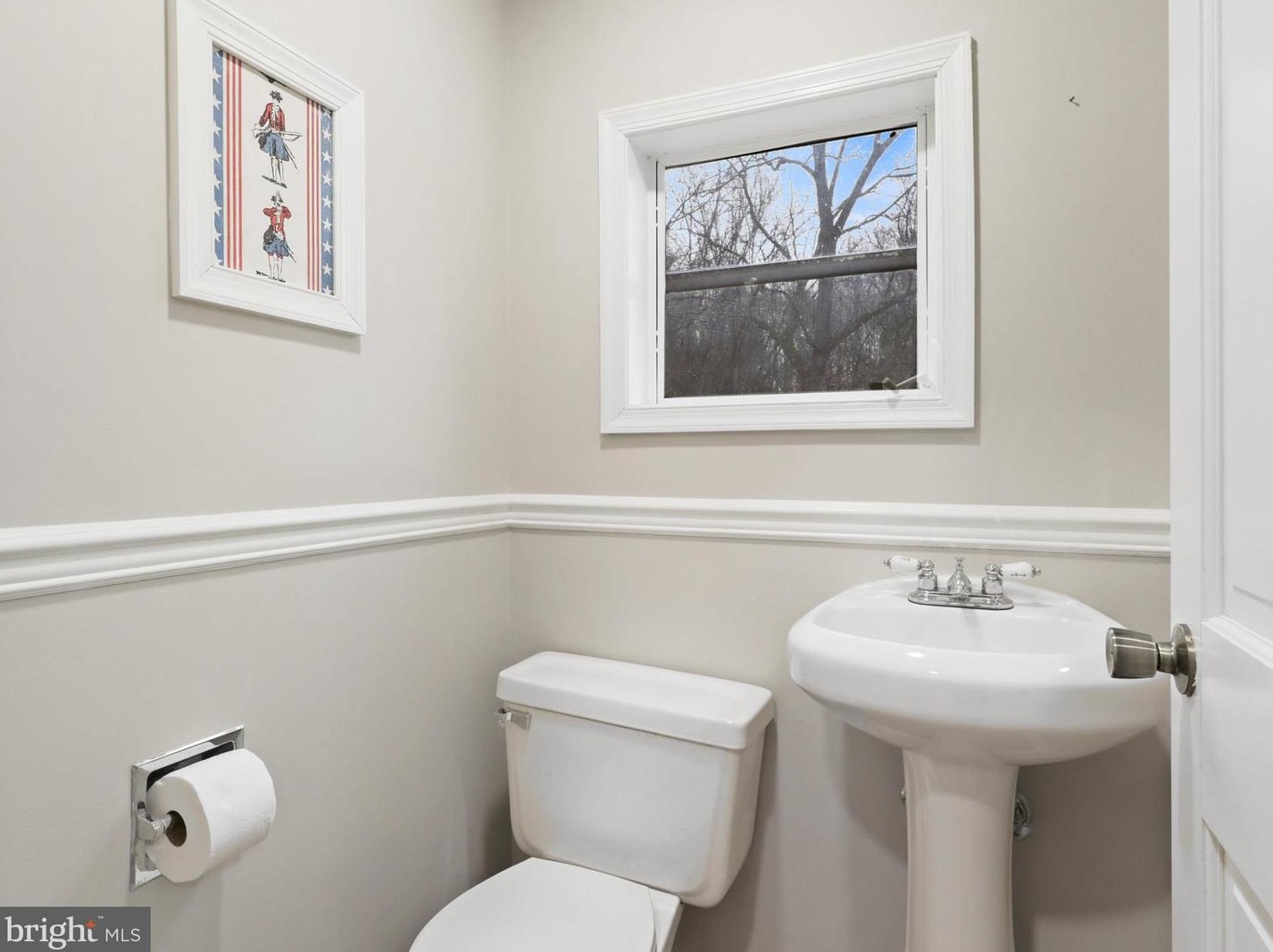 13188 Loyalty Rd, Leesburg VA  20176-6112 exterior