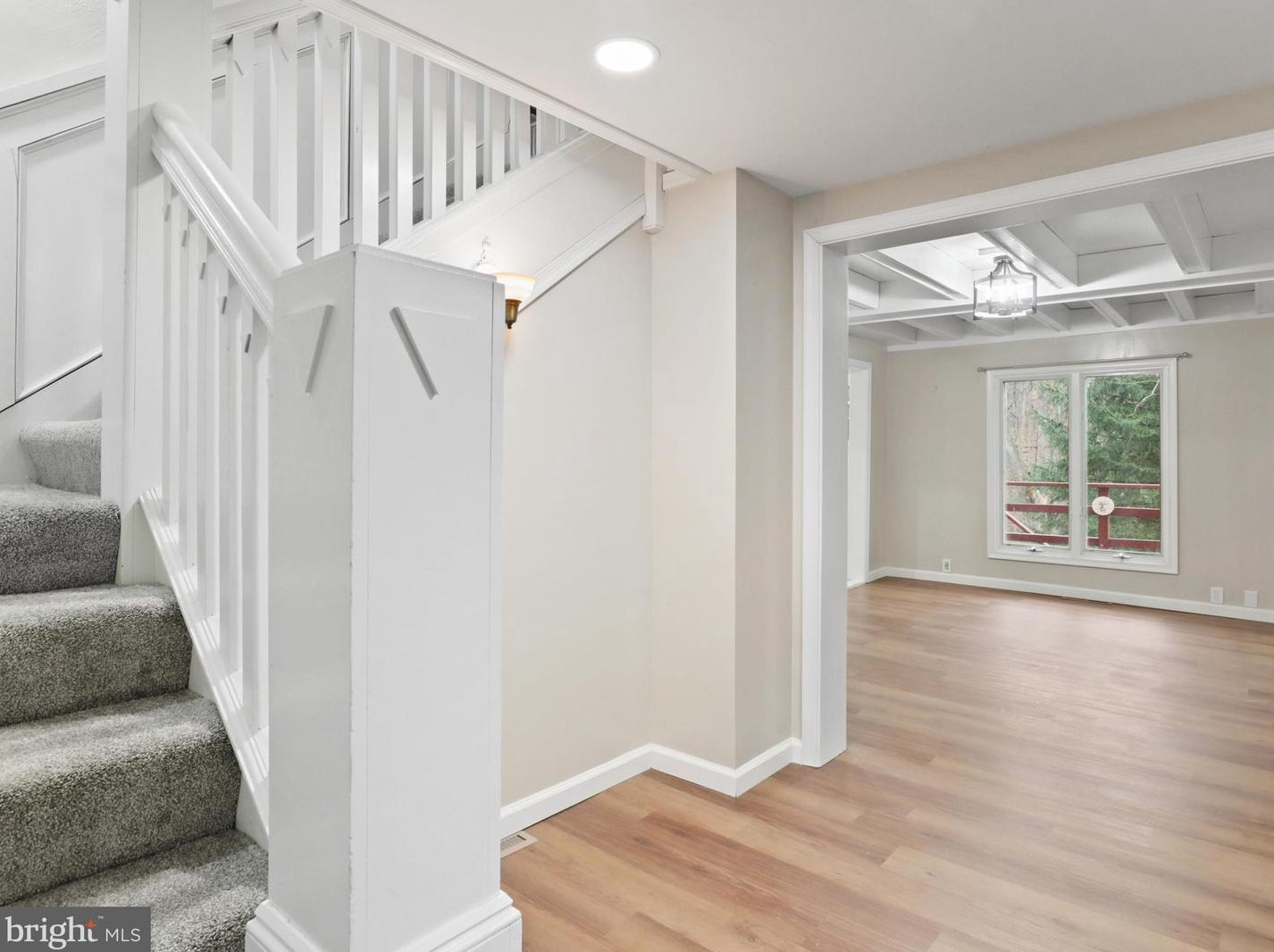 13188 Loyalty Rd, Leesburg VA  20176-6112 exterior