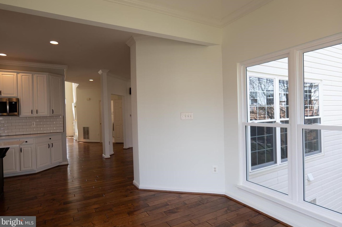 43832 Robindale Ct, Ashburn VA  20147-2379 exterior