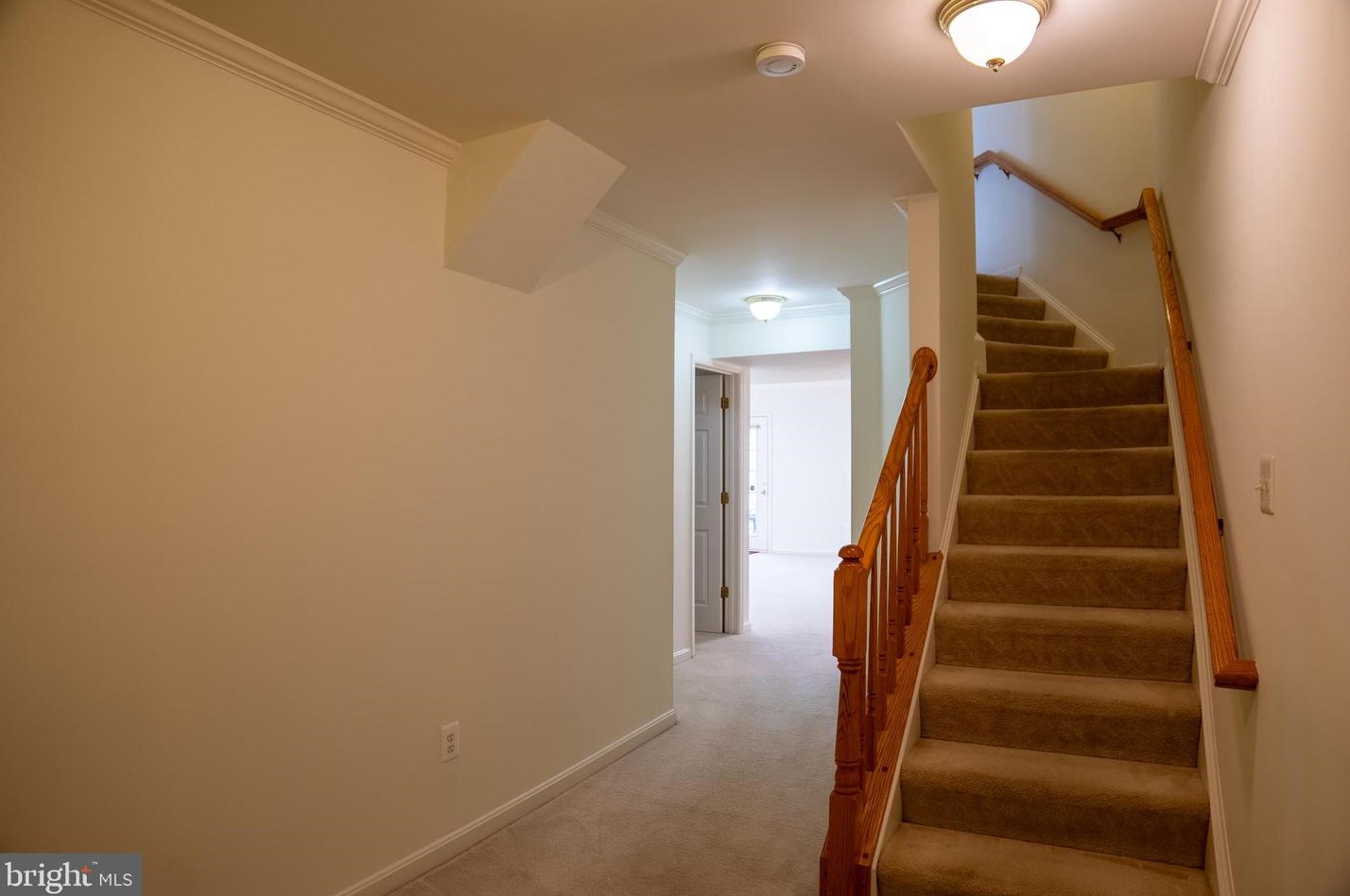 43832 Robindale Ct, Ashburn VA  20147-2379 exterior