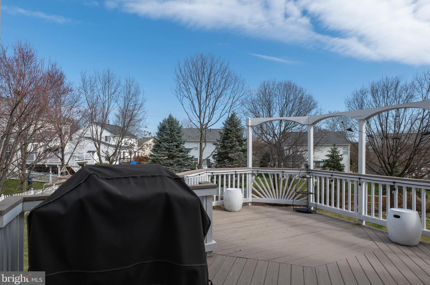 43832 Robindale Ct, Ashburn VA  20147-2379 exterior