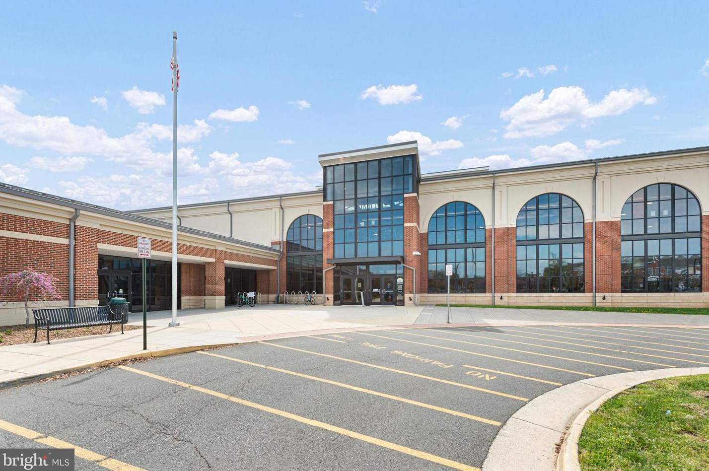 42698 Latrobe St, Fairfax VA  20152-3944 exterior