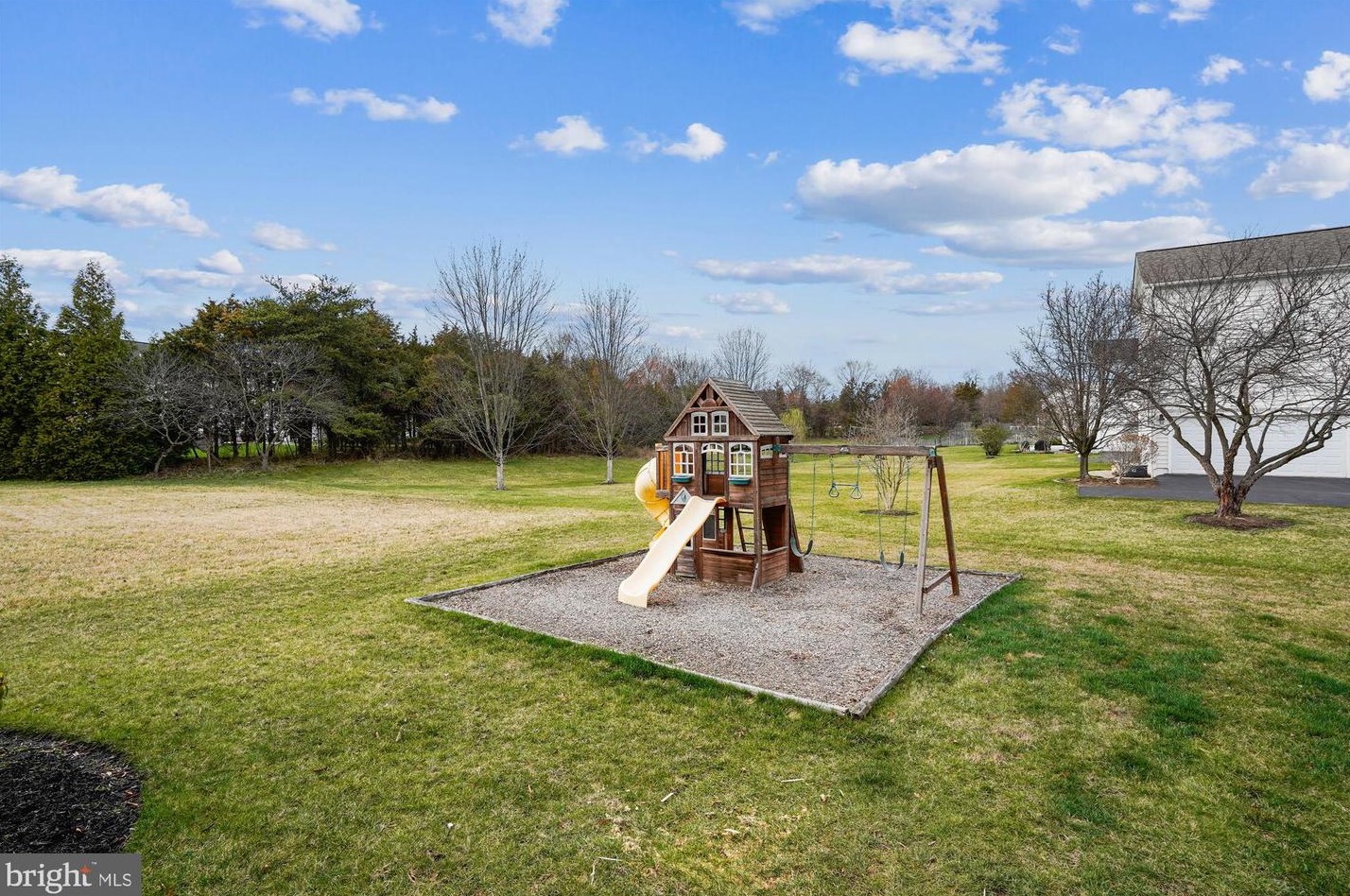 25073 Gazelle Ct, Fairfax VA  20152-5905 exterior