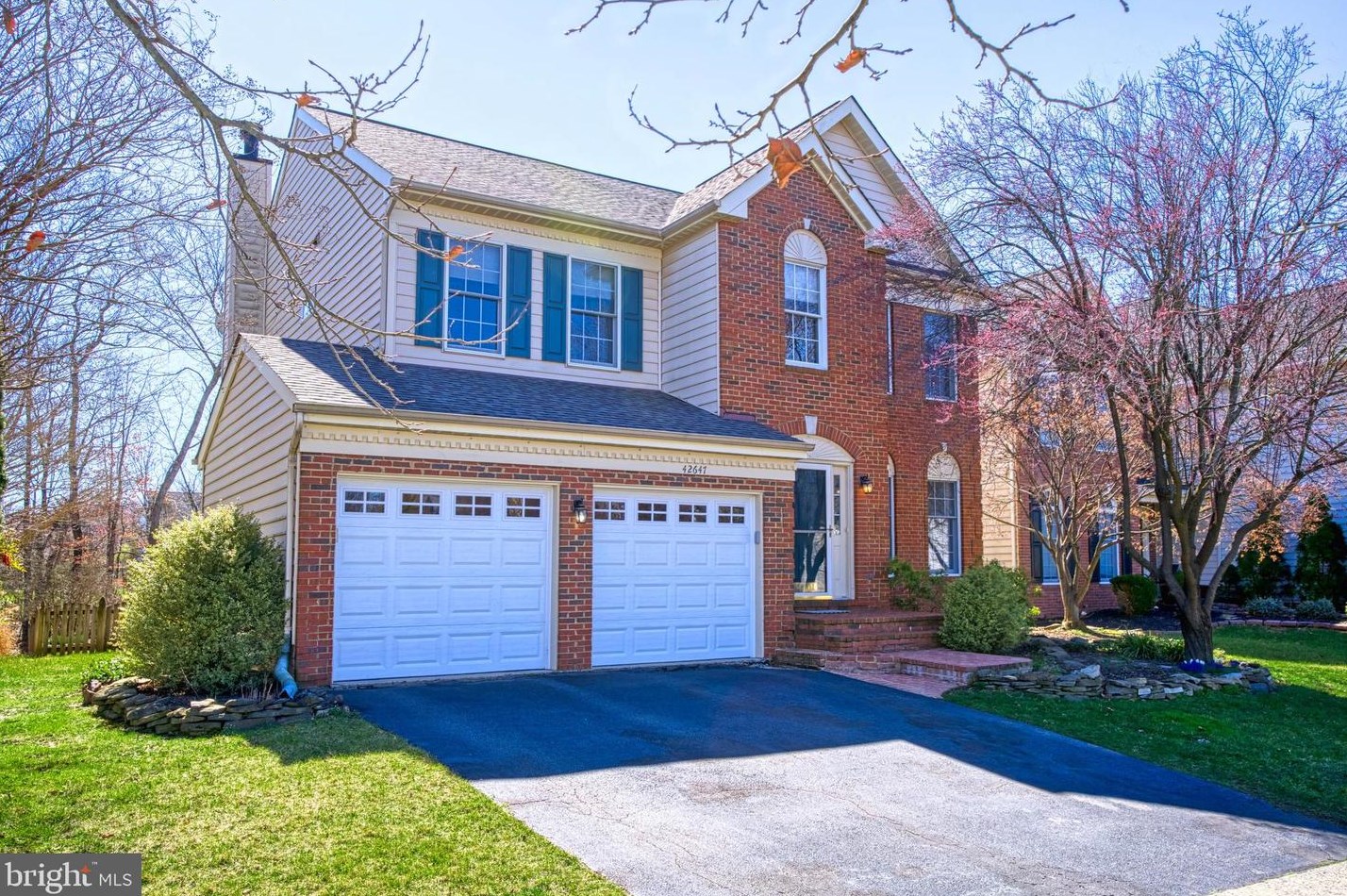 42647 Freedom St, Fairfax, VA 20152-3942