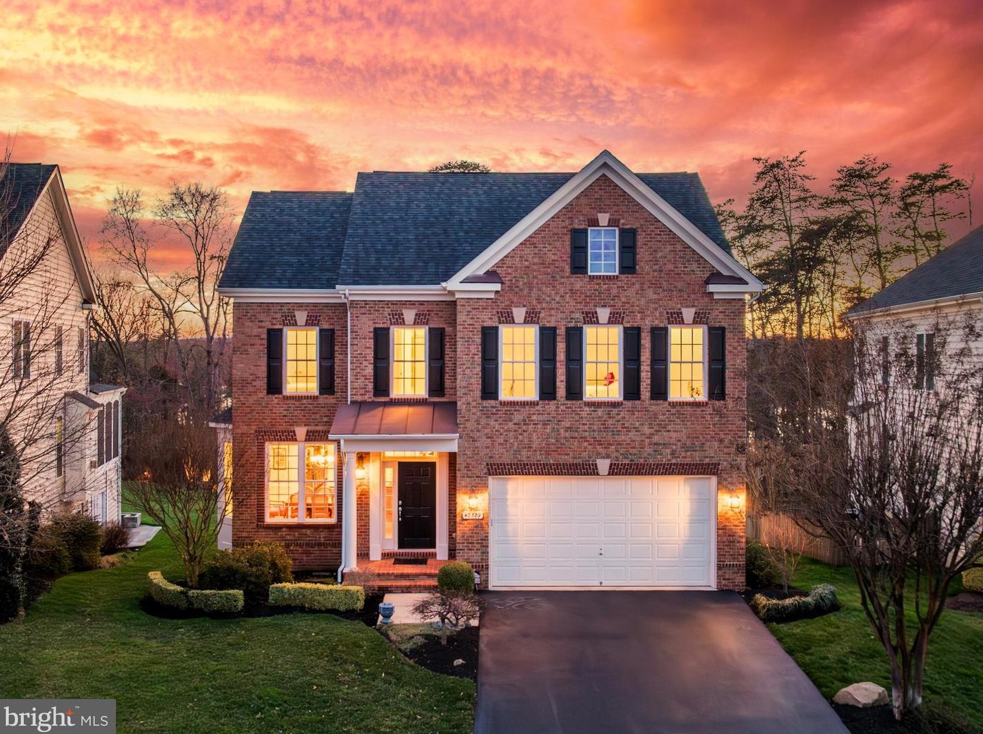 42389 Moreland Point Ct, Ashburn, VA 20148-4327