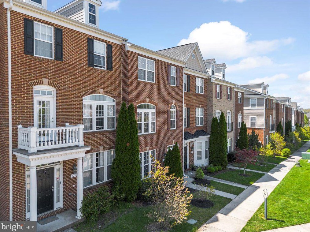 20918 Houseman Ter, Ashburn, VA 20148-4331