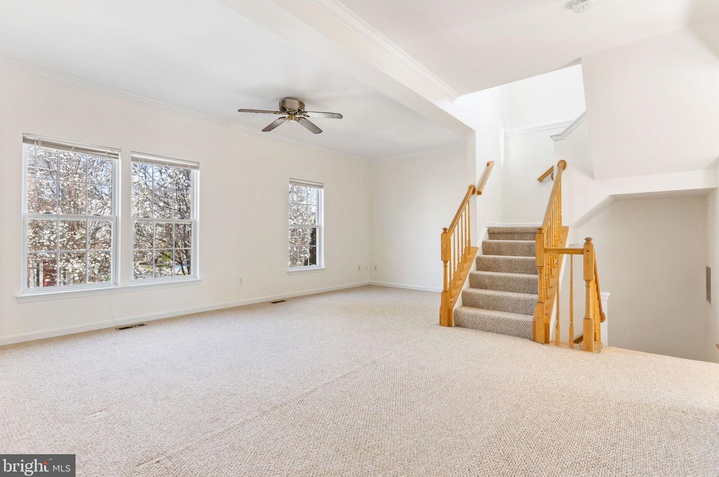 21801 Willesden Jct Ter, Dulles VA  20166-9275 exterior