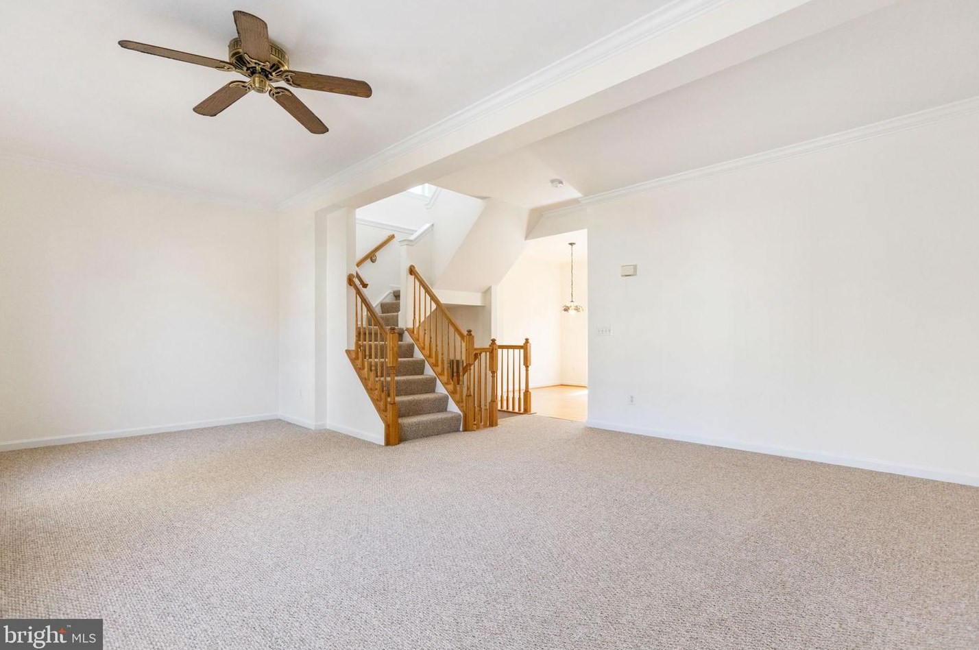 21801 Willesden Jct Ter, Dulles VA  20166-9275 exterior