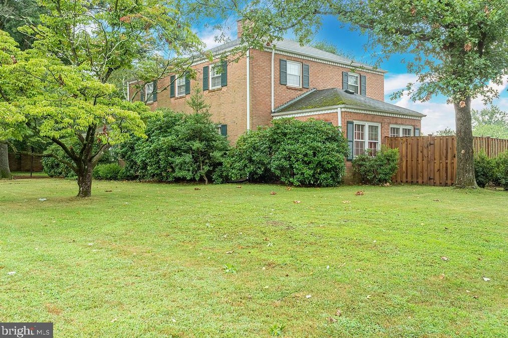 37001 Glendale St, Purcellville, VA 20132